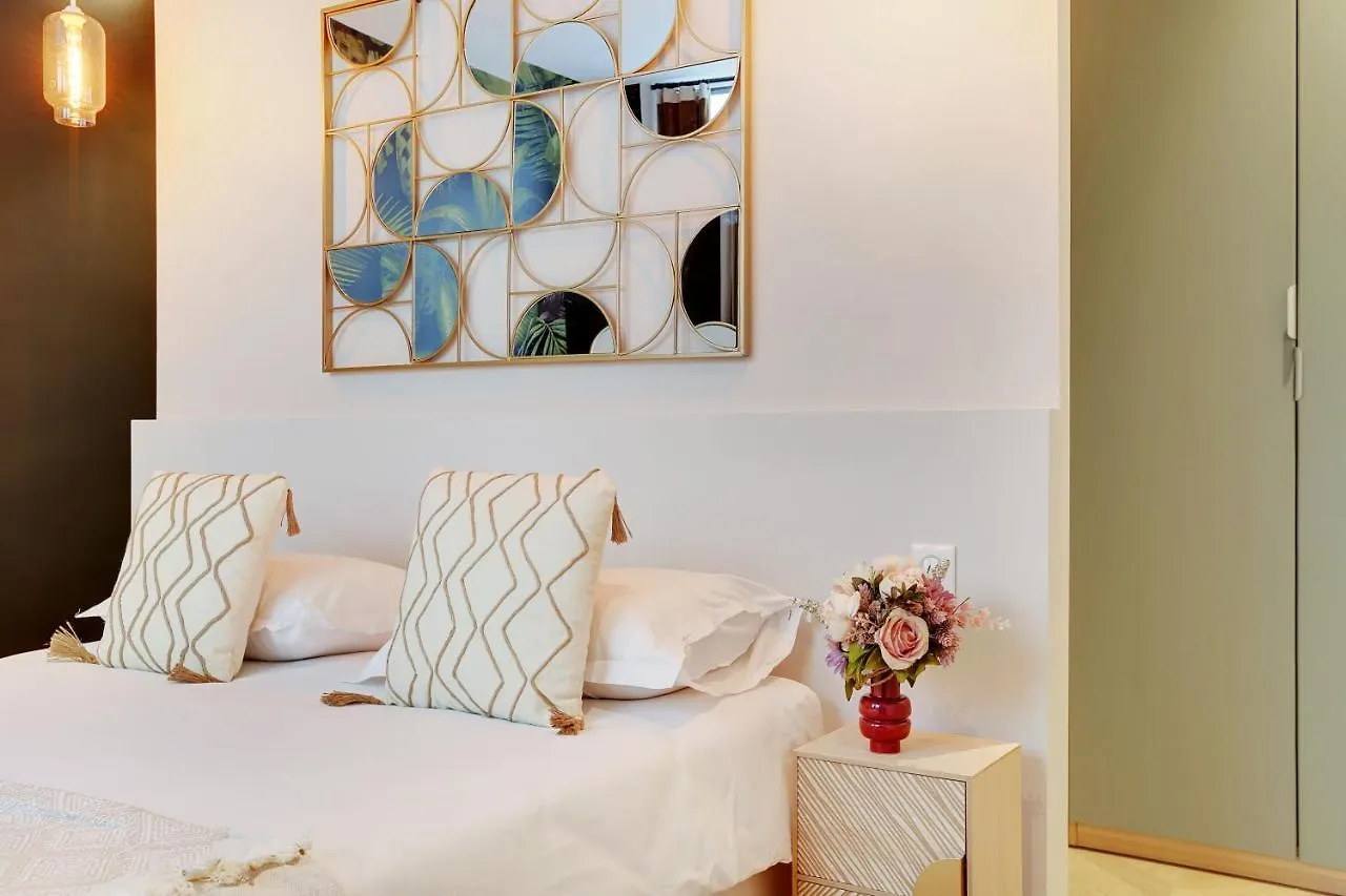 Spacious Apart - 4Br-10P - Place De La Republique Παρίσι Γαλλία