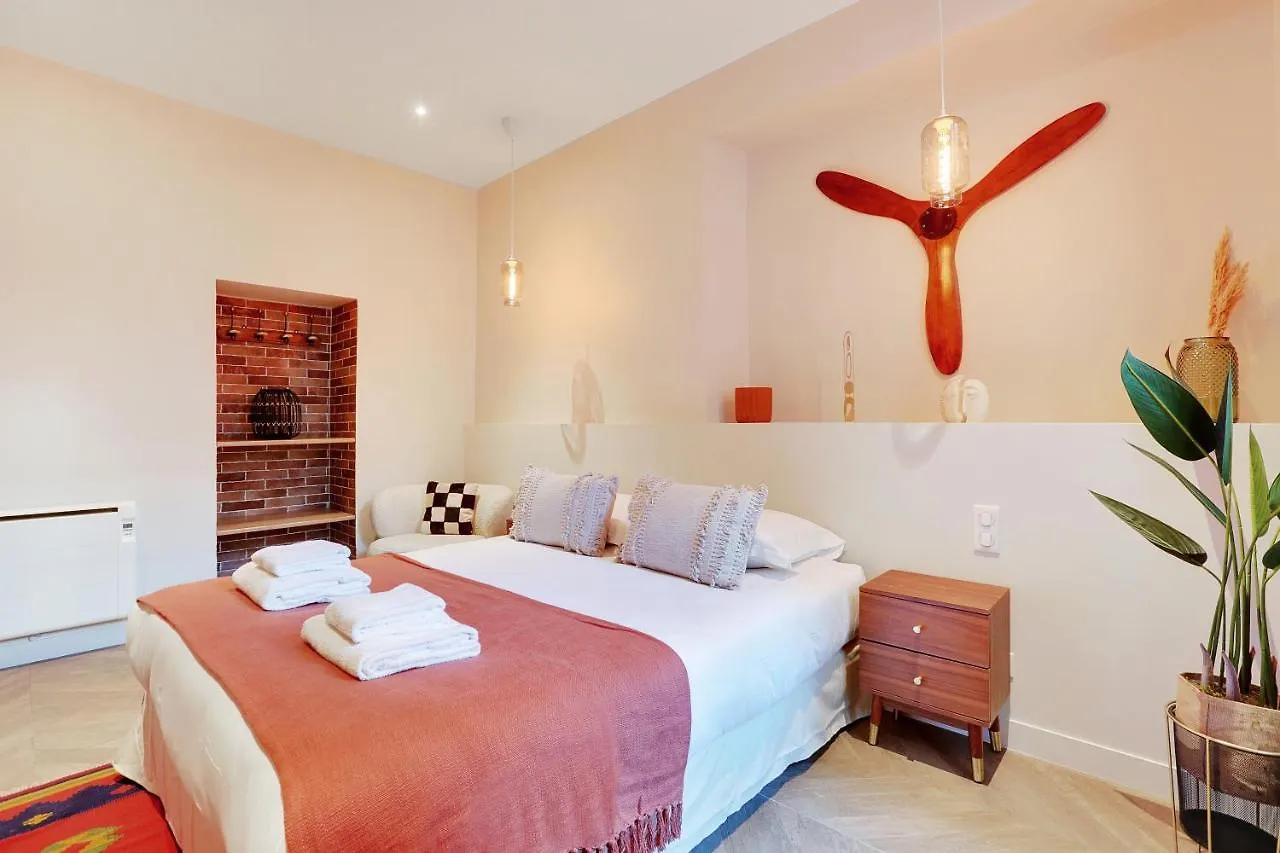 Spacious Apart - 4Br-10P - Place De La Republique Παρίσι
